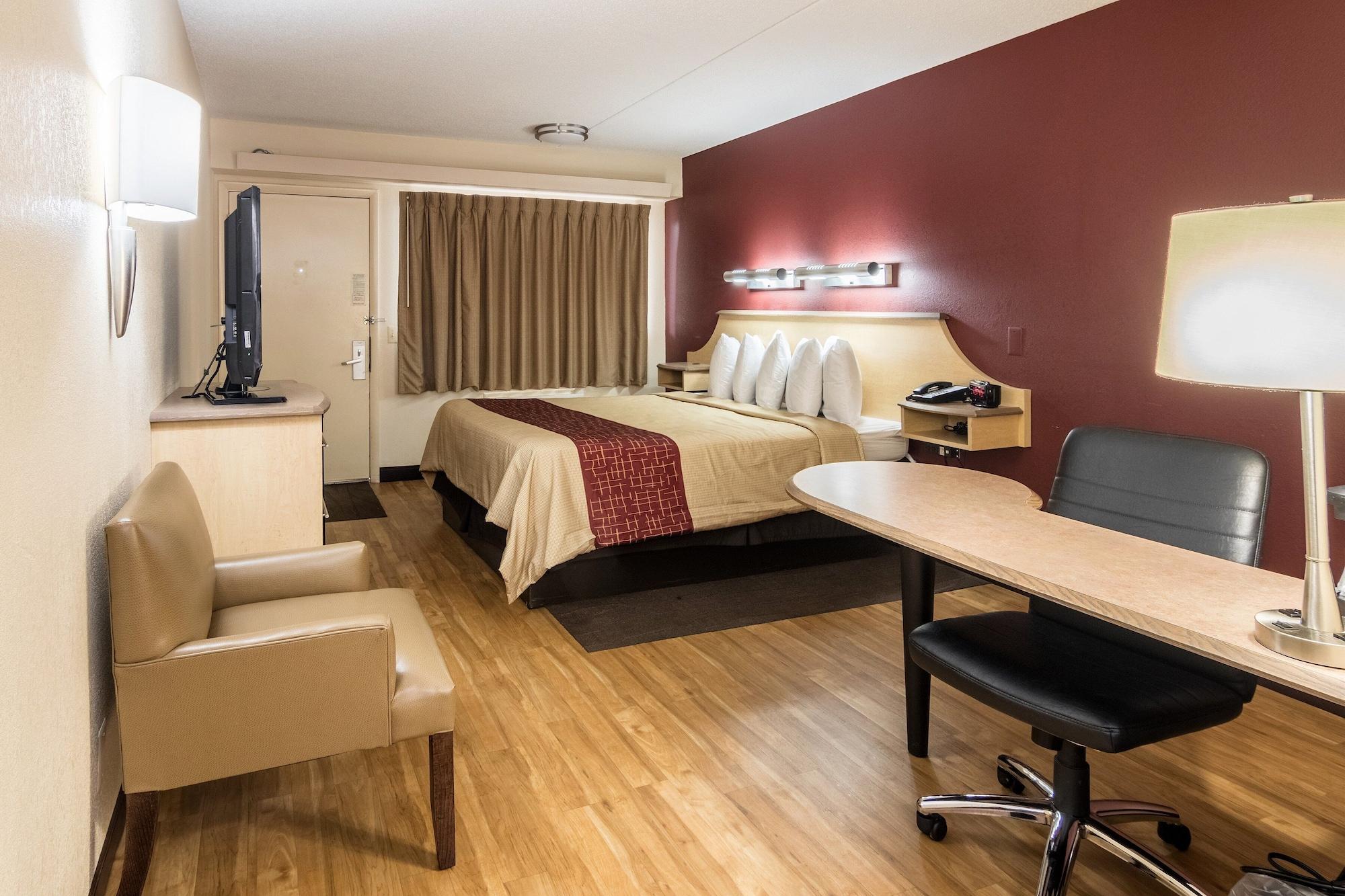 Red Roof Inn Detroit Metro Airport - Belleville Exterior photo