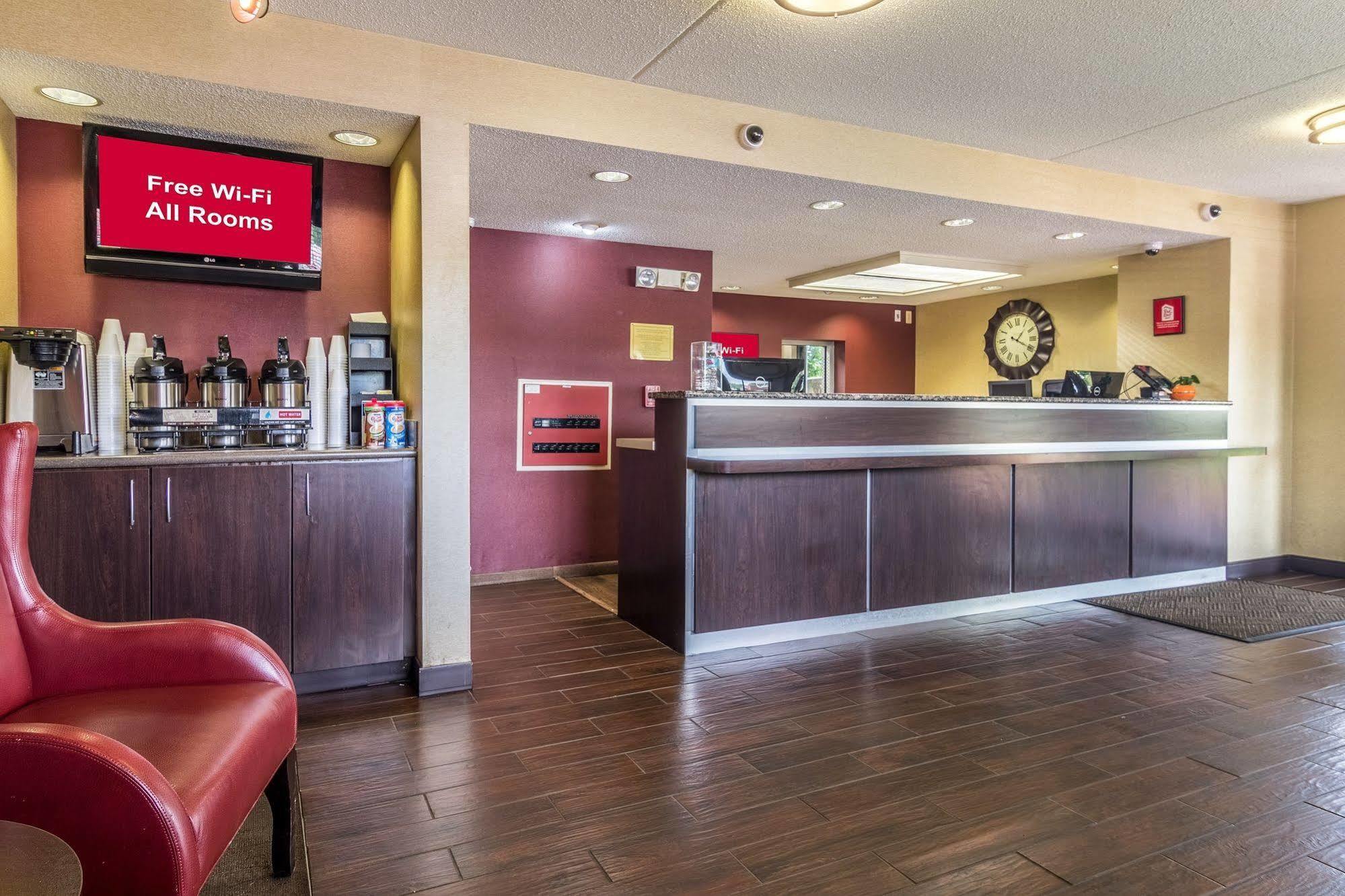 Red Roof Inn Detroit Metro Airport - Belleville Exterior photo